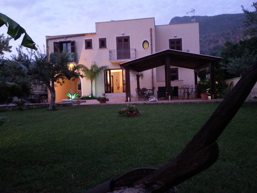 קסטלוצו Trigrana Vacanze Hotel מראה חיצוני תמונה
