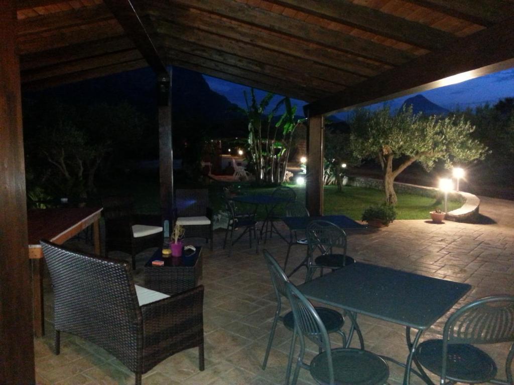 קסטלוצו Trigrana Vacanze Hotel מראה חיצוני תמונה