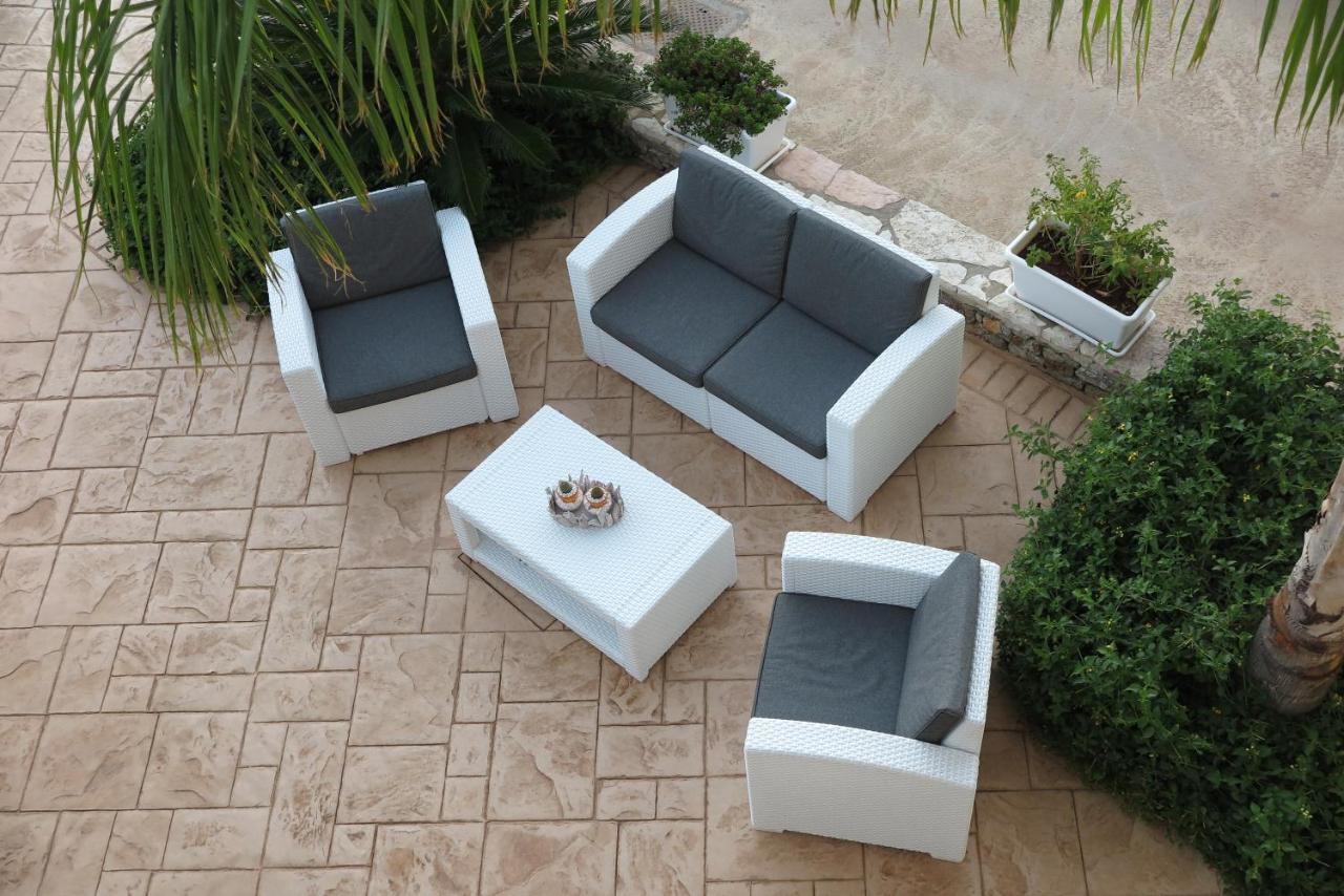 קסטלוצו Trigrana Vacanze Hotel מראה חיצוני תמונה
