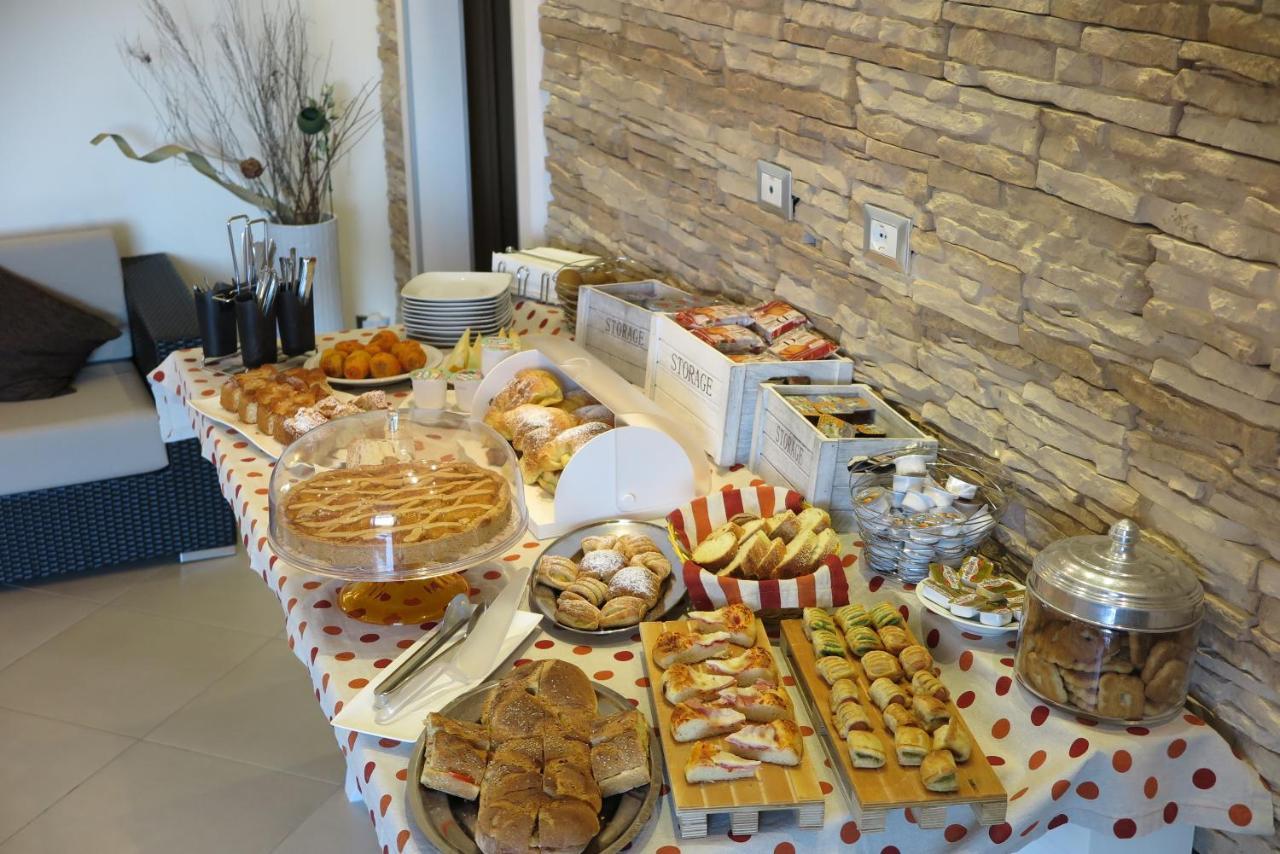 קסטלוצו Trigrana Vacanze Hotel מראה חיצוני תמונה